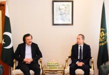 CEO Pak Suzuki meets Haroon Akhtar