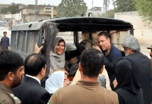 Several arrested as PTI workers, police clash near Adiala jail