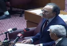 Aurangzeb defends FY26 budget as relief-oriented, industry-driven