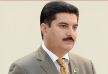 Governor KP pays tribute to late PM AJK Raja Mumtaz Rathore
