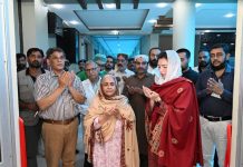 First Lady, Sindh Health Minister visit BIUT