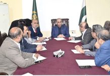 Federal govt taking serious steps to support press clubs, journalists: Mubashir Hassan