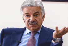 Asif urges KP govt to stand with LEAs to flush out terrorism