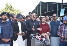 Seven Ramazan bazaars providing essentials at controlled prices: Dr Tariq Fazal