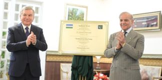 PM, President of Uzbekistan unveil plaques of Tashkent Street, Babur Park in capital