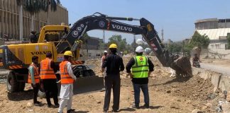 FWO resumes work on Karachi’s Red Line BRT, says Murtaza Wahab