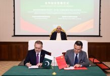 Pakistan, China sign joint venture deal, MoUs to boost ‘practical cooperation’