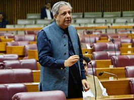 Ministers pay utility bills themselves: Azam Nazeer