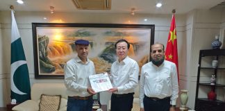 The News Lark Team visits the Chinese Consulate and pays a rich tribute to His Excellency Yang Yundong