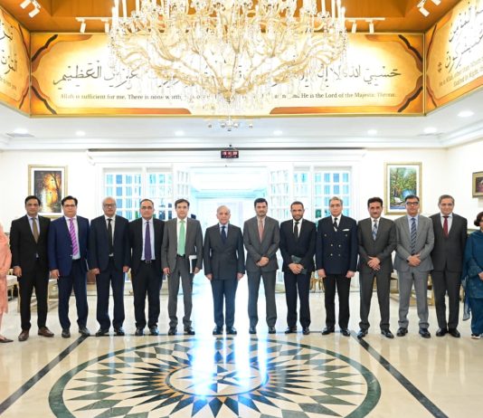 PM Shehbaz hails FBR for surpassing historic revenue target, sets over Rs15 tln goal for FY2026-27