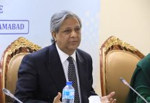 Govt strengthening mediation mechanisms before litigation: Azam Tarar