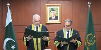 Justice Rizvi takes oath as Acting Chief Justice FCCP