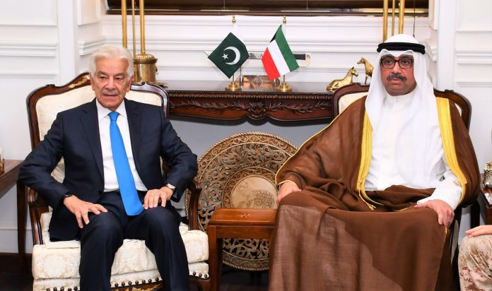Pakistan, Kuwait