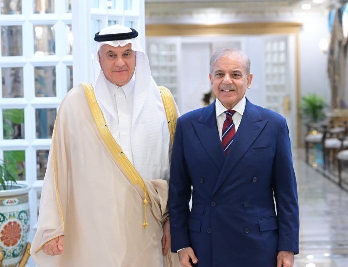 Pakistan, Saudi
