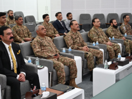 COAS visits Quetta Garrison, receives briefing on security situation