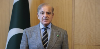 PM pays tribute to martyrs on Defence Day