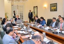 PM reviews progress on special fuel relief scheme; directs facilitation desks to guide citizens