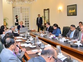 PM reviews progress on special fuel relief scheme; directs facilitation desks to guide citizens