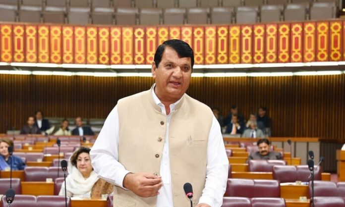 Amir Muqam
