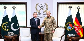 Singapore Foreign Minister calls on COAS Field Marshal Asim Munir