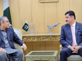 Governor Kundi, Interior Minister discuss security, political situation in KP