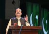 Rana Mashhood honours high achieving Pakistani students in Muscat